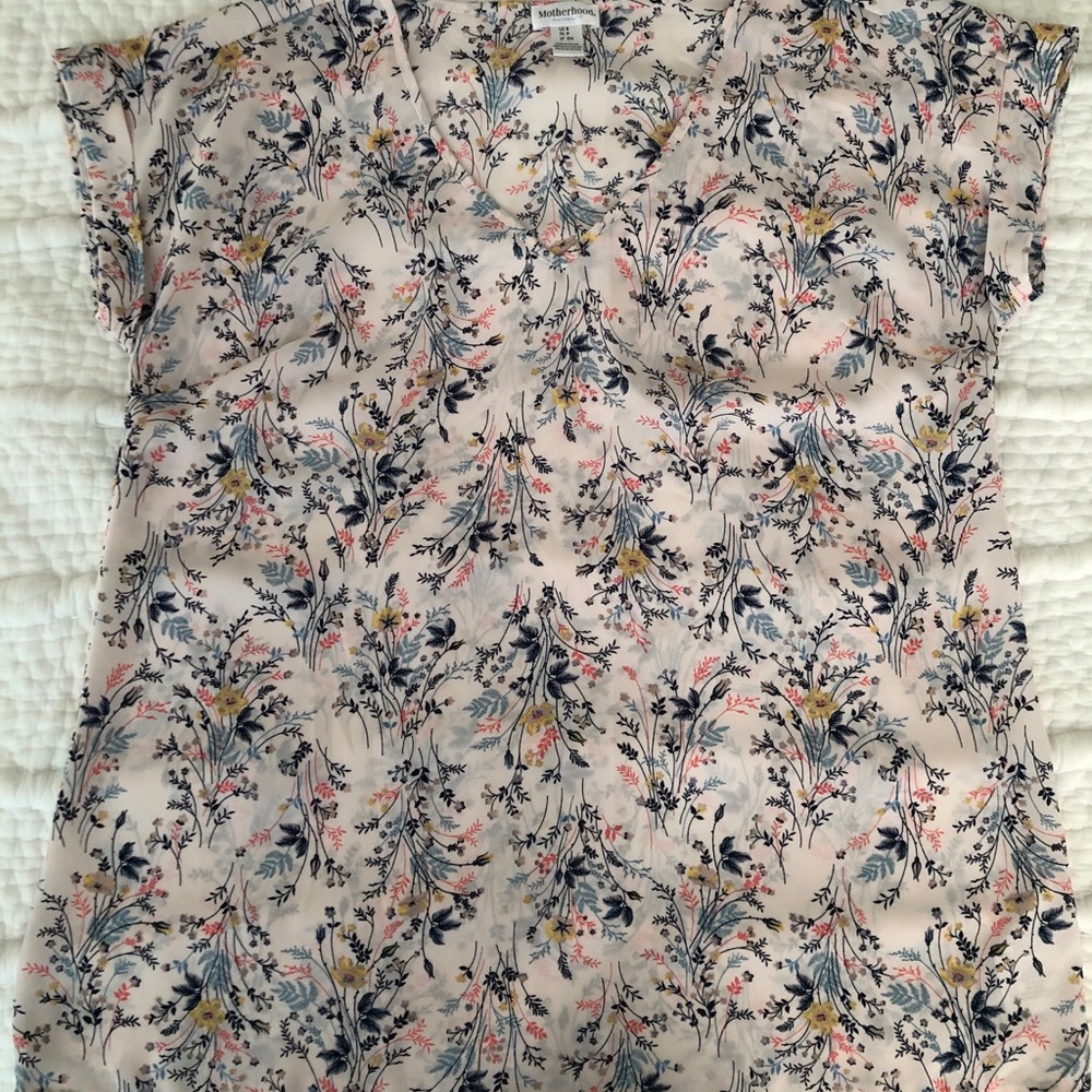 Maternity blouse size small